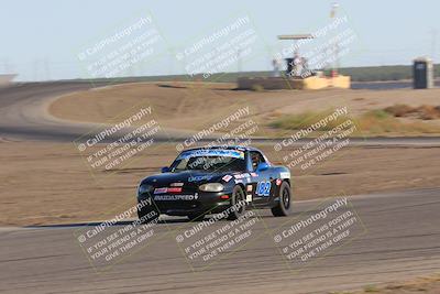 media/Sep-04-2022-CalClub SCCA (Sun) [[1ba13493be]]/Group 3/Phil Hill/